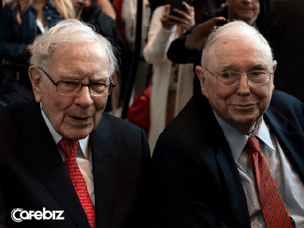 Munger gặp Warren Buffett