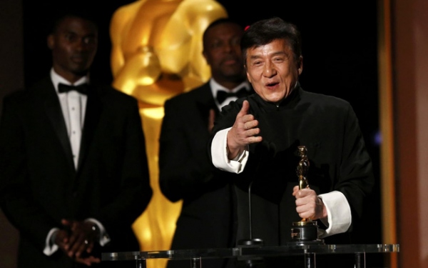Thành Long là diễn viên gốc Trung Quốc đầu tiên trong lịch sử nhận tượng vàng Oscar